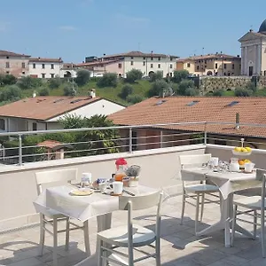 https://quarantotto-bb.it-lombardy.com